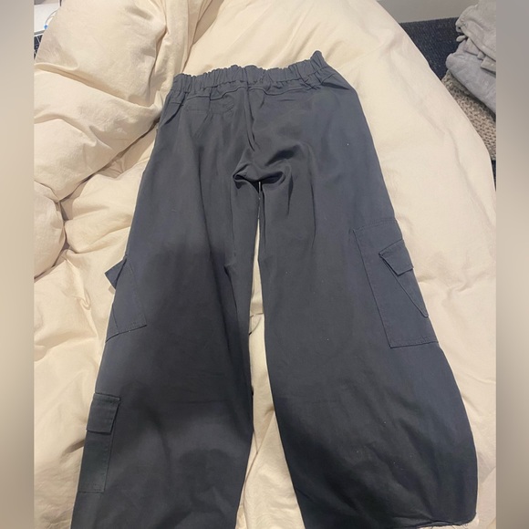 Glassons utility/cargo pants - Picture 2 of 4